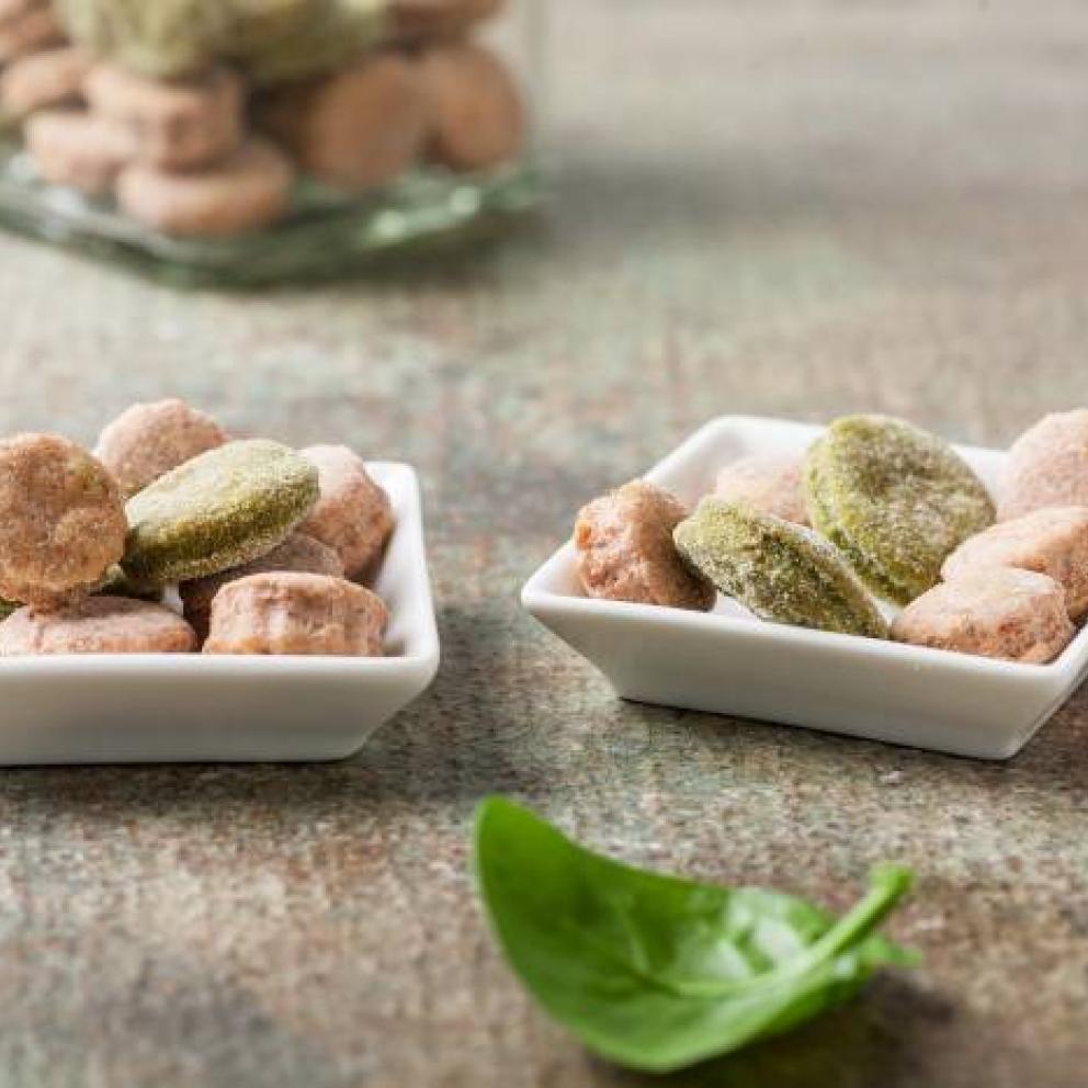 Biscottini salati multicolore