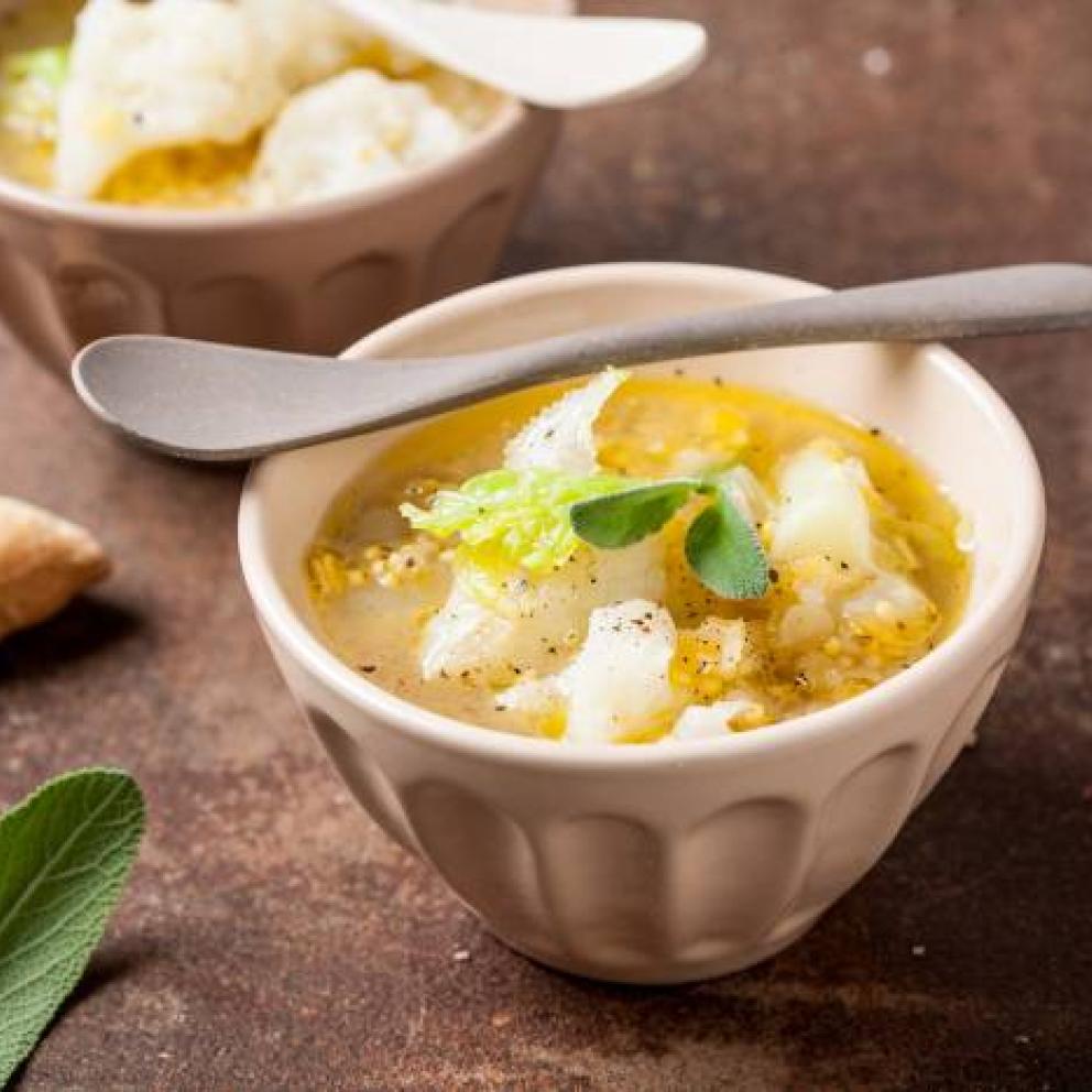 Minestra di cavolfiore e miglio