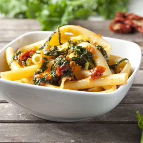 Ziti, cime di rapa e pomodori secchi