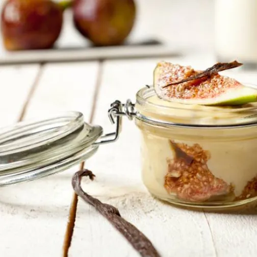 Crema al Marsala con fichi aromatizzati alla vaniglia