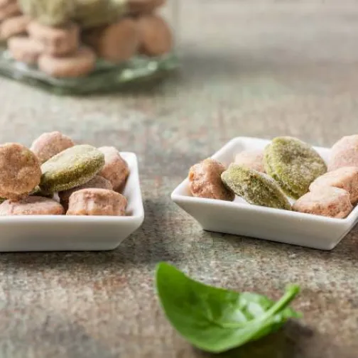 Biscottini salati multicolore